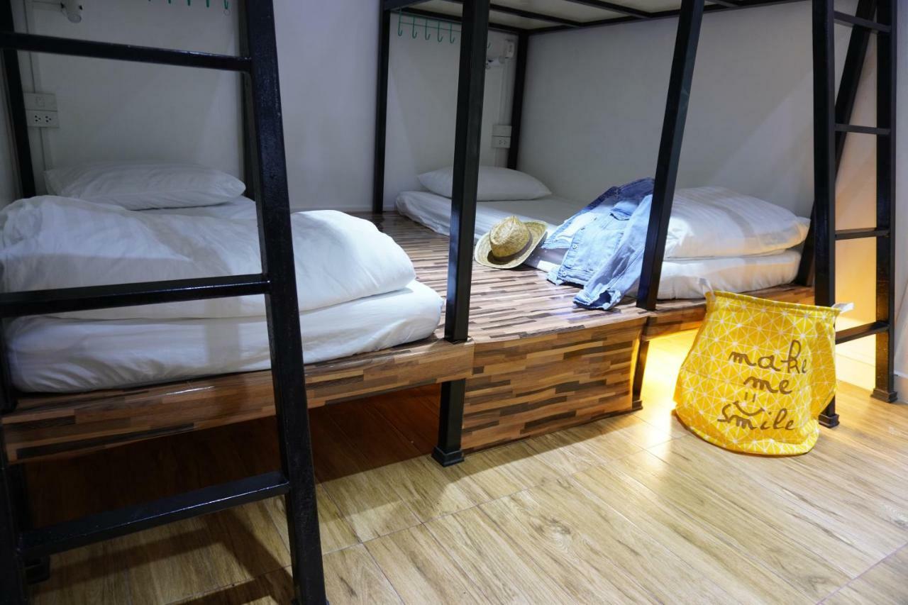Beebedz Hostel Bangkok Ngoại thất bức ảnh