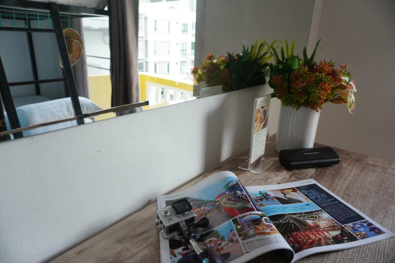 Beebedz Hostel Bangkok Ngoại thất bức ảnh