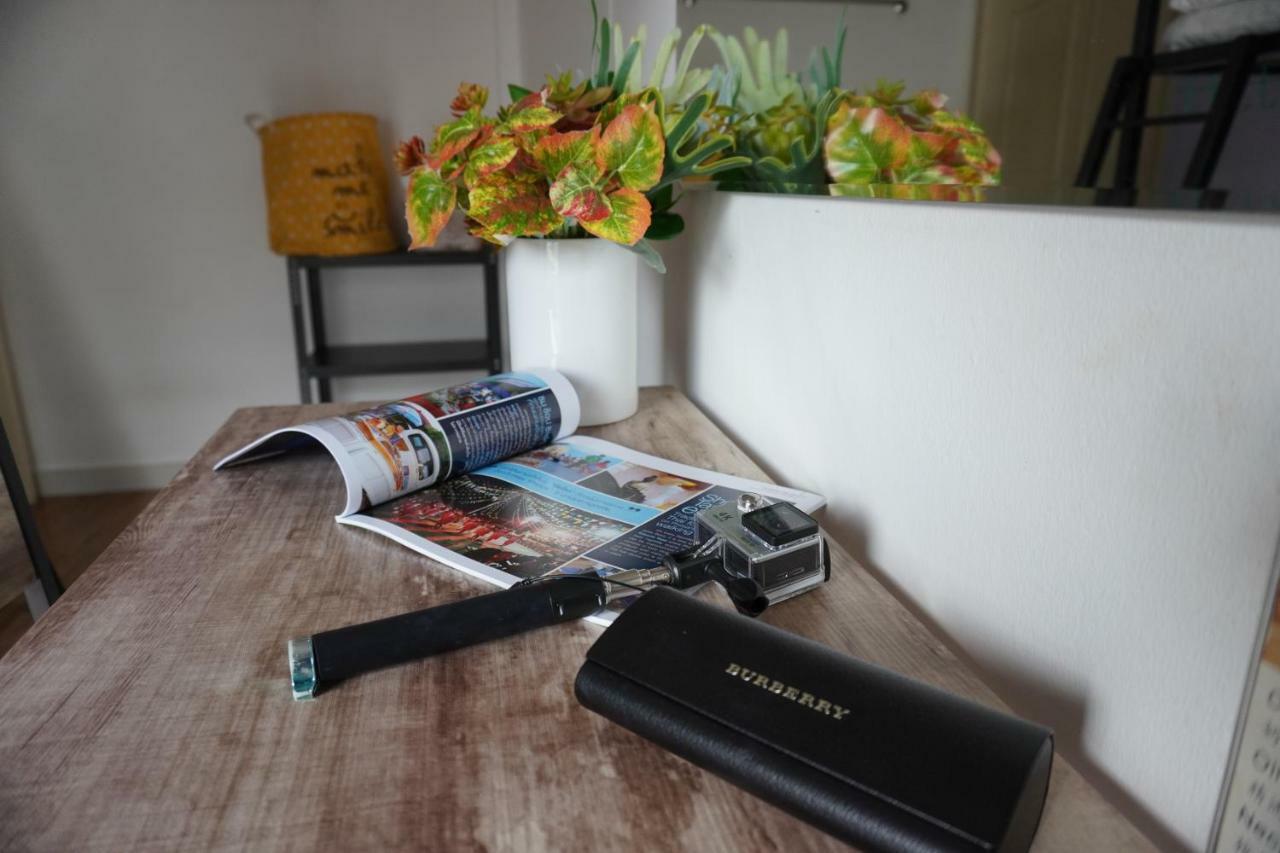Beebedz Hostel Bangkok Ngoại thất bức ảnh